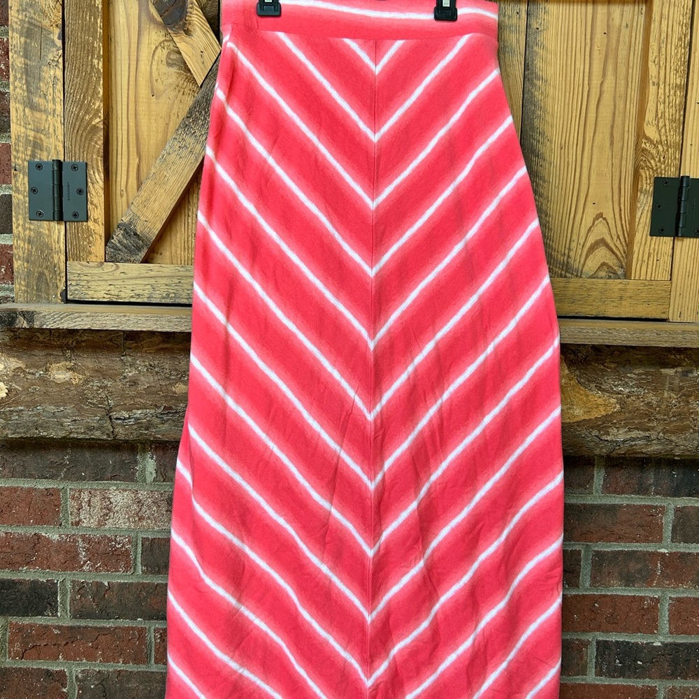 Women’s long skirt. - Picture 3 of 3